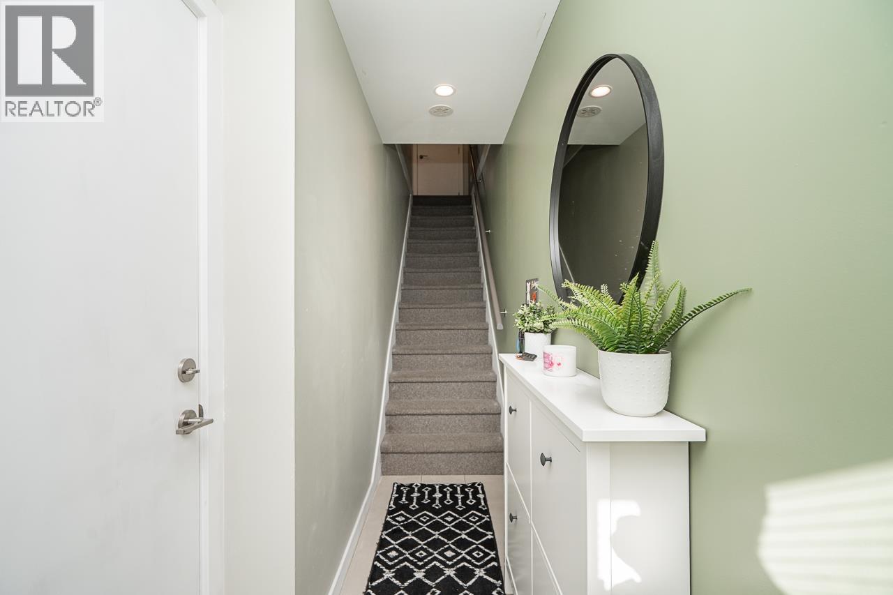 71 19451 Sutton Avenue, Pitt Meadows, British Columbia  V3Y 0G6 - Photo 5 - R3112116