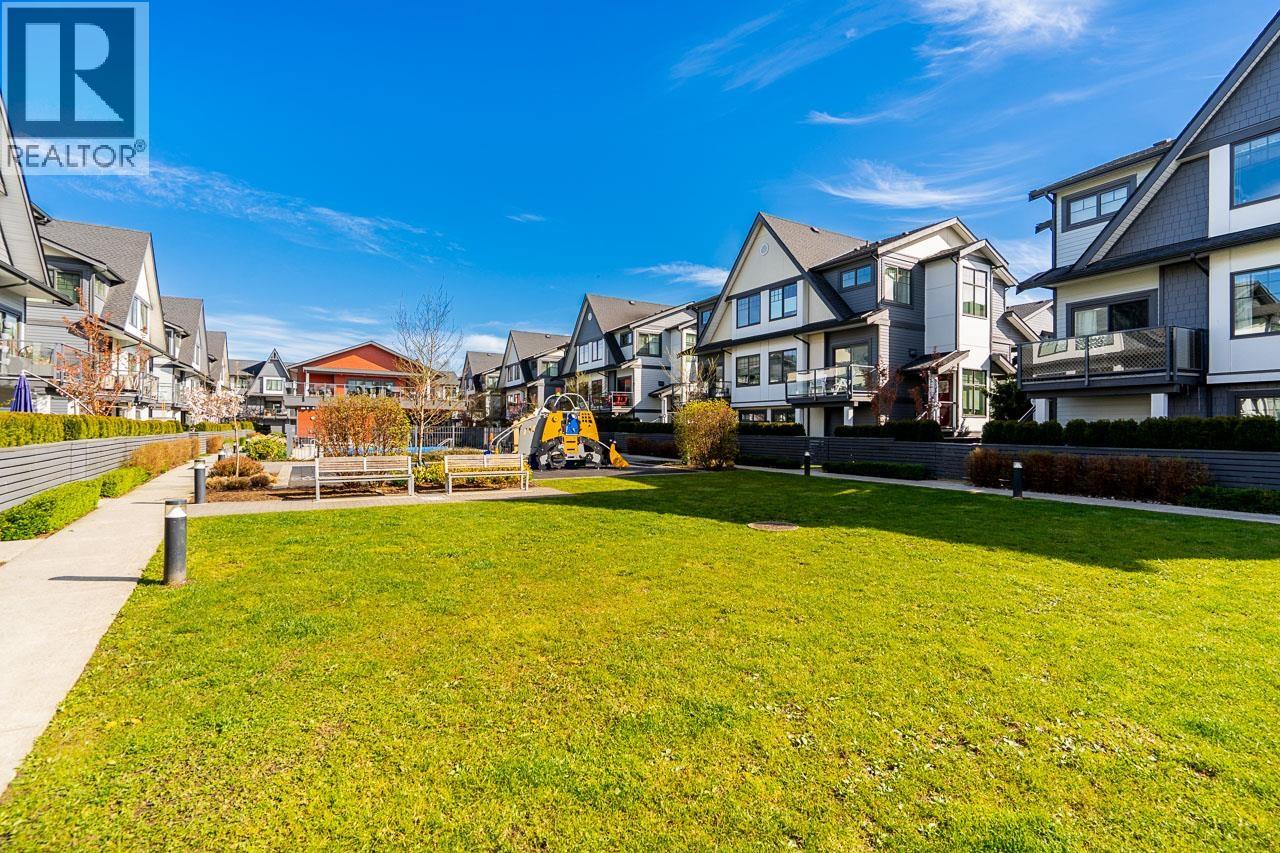 71 19451 Sutton Avenue, Pitt Meadows, British Columbia  V3Y 0G6 - Photo 30 - R3112116