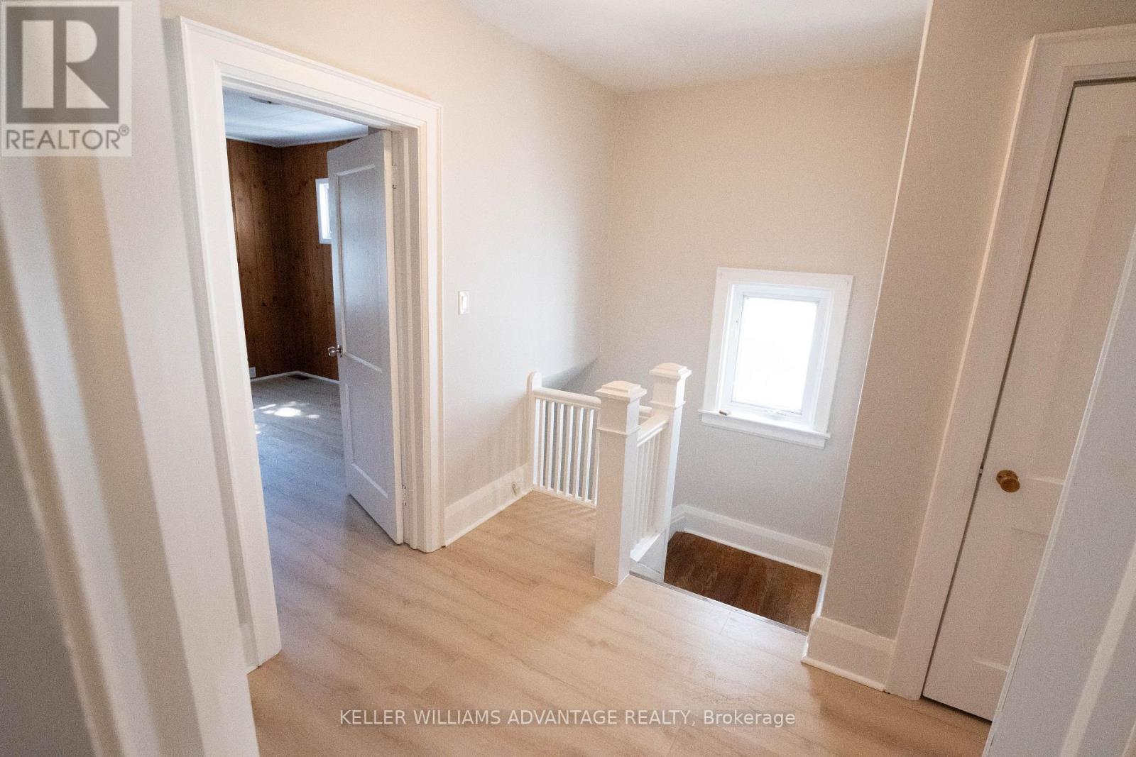 35 Mount Royal Avenue, Toronto, Ontario  M6H 2S2 - Photo 17 - C12994534