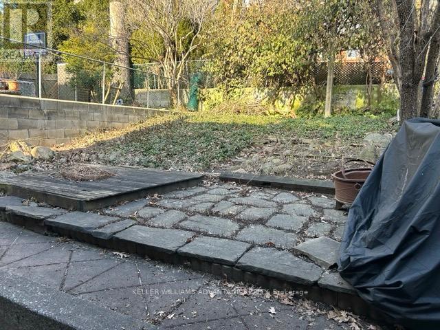 35 Mount Royal Avenue, Toronto, Ontario  M6H 2S2 - Photo 34 - C12994534