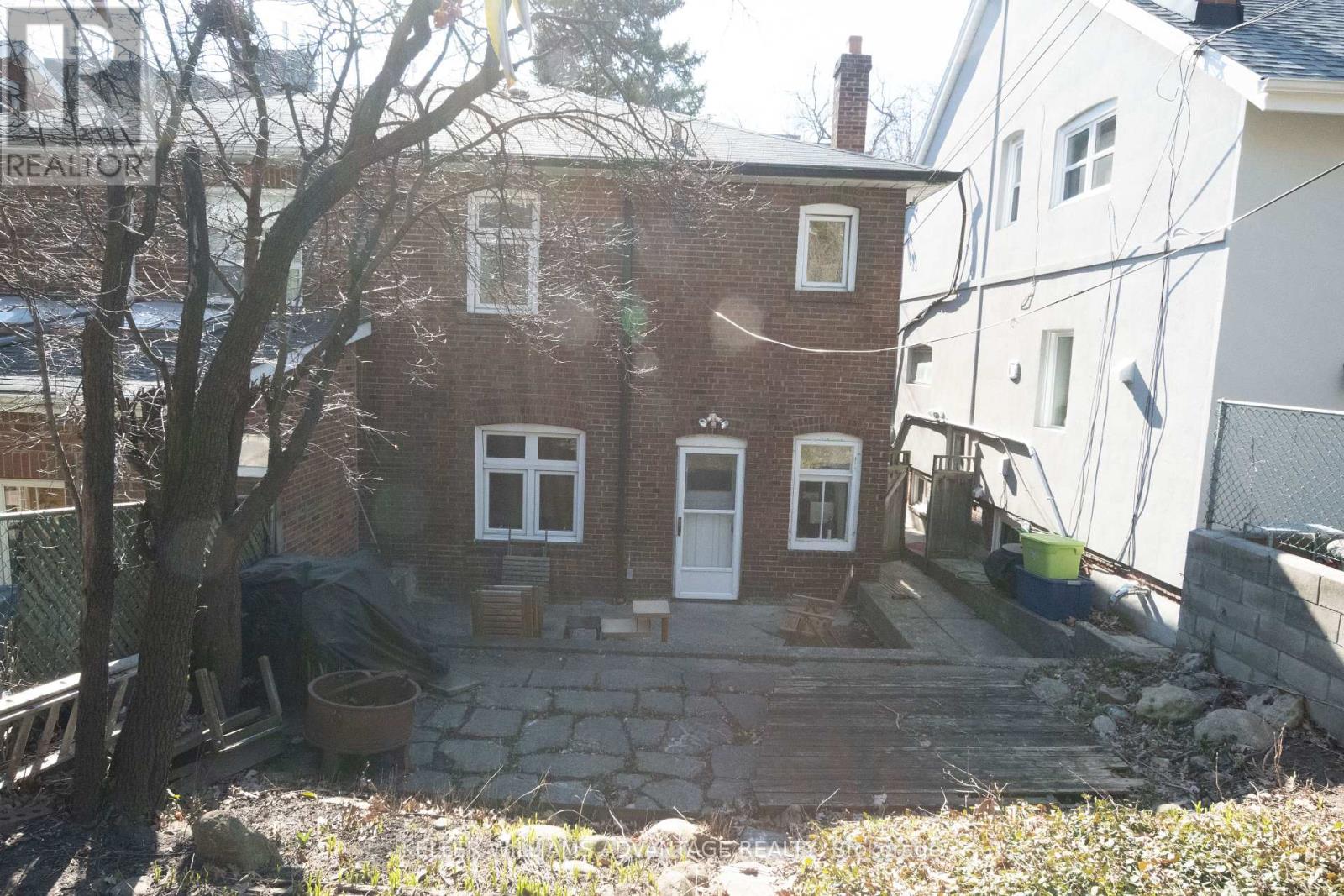 35 Mount Royal Avenue, Toronto, Ontario  M6H 2S2 - Photo 36 - C12994534