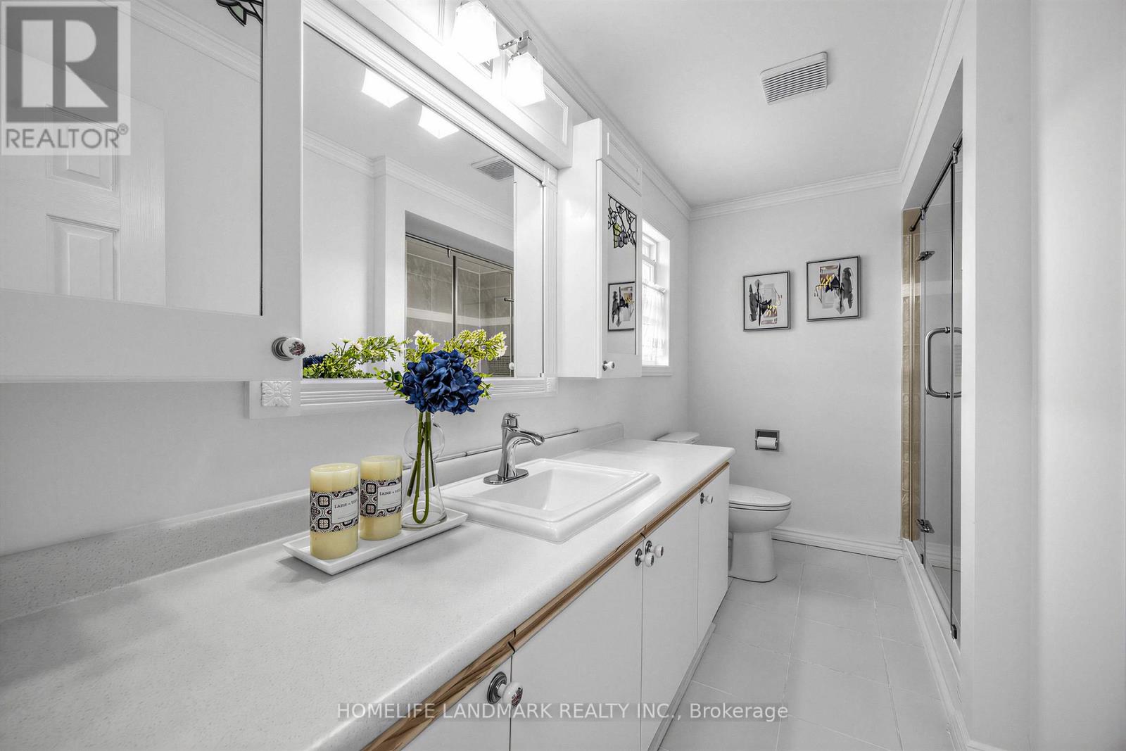 887 College Manor Drive, Newmarket, Ontario  L3Y 8G9 - Photo 32 - N13004304