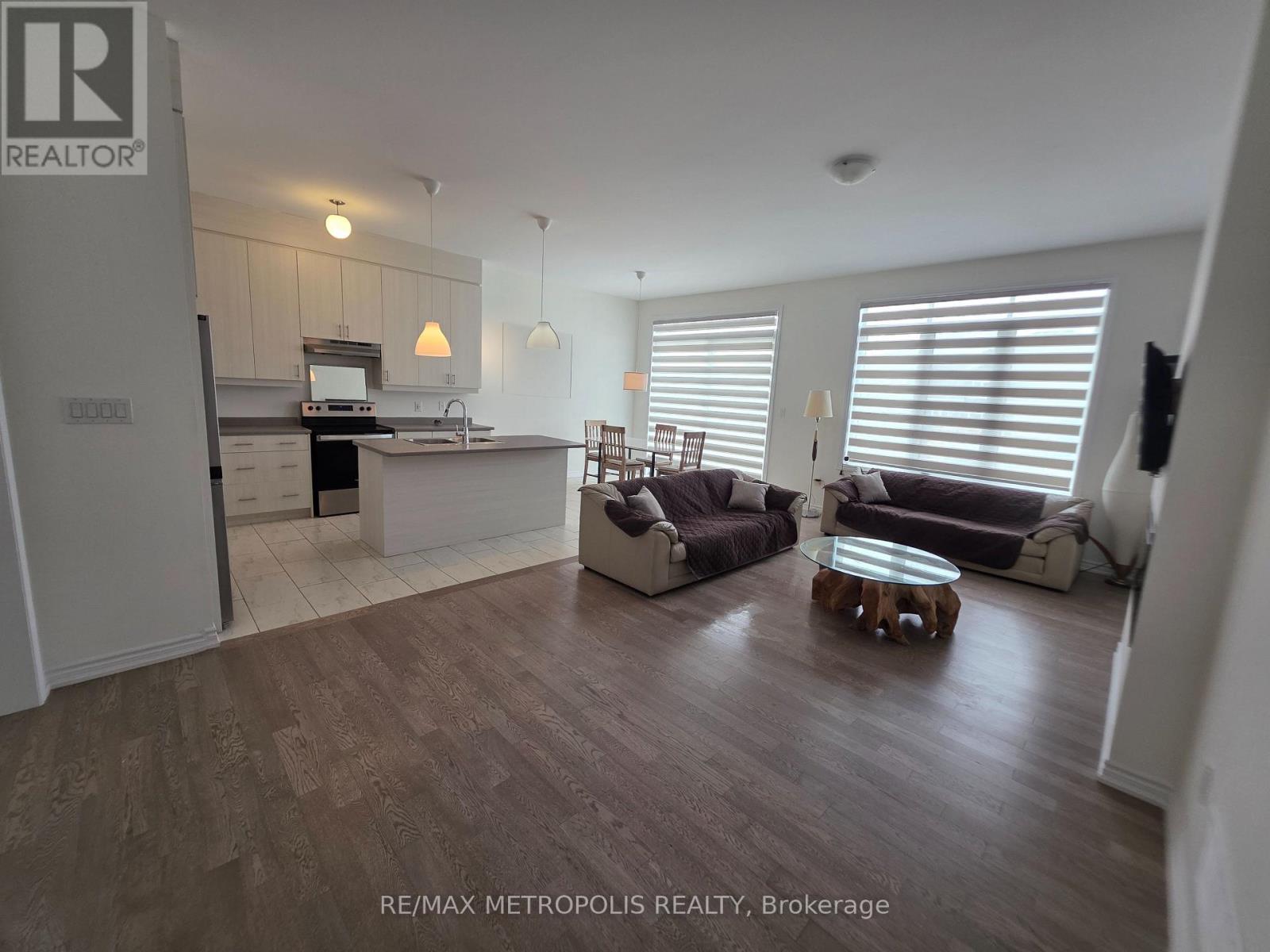 298 Ramblewood Drive, Wasaga Beach, Ontario  L9Z 0C4 - Photo 6 - S12997690