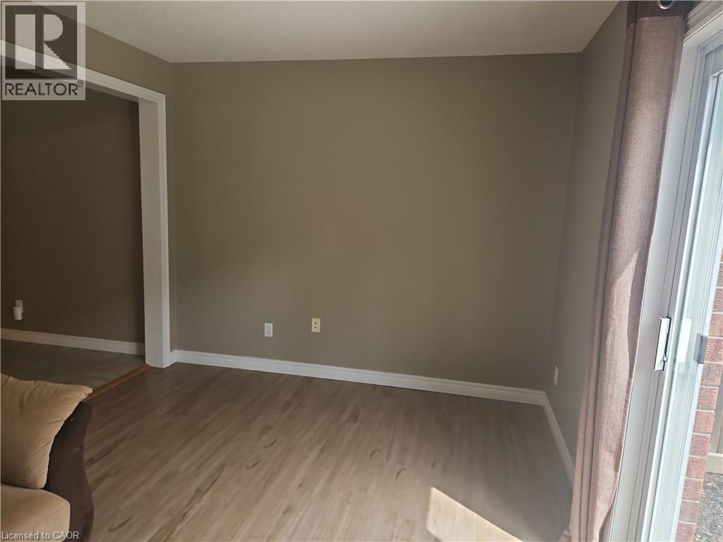 501 Blue Beech Boulevard Unit# B, Waterloo, Ontario  N2V 2T2 - Photo 17 - 40813391