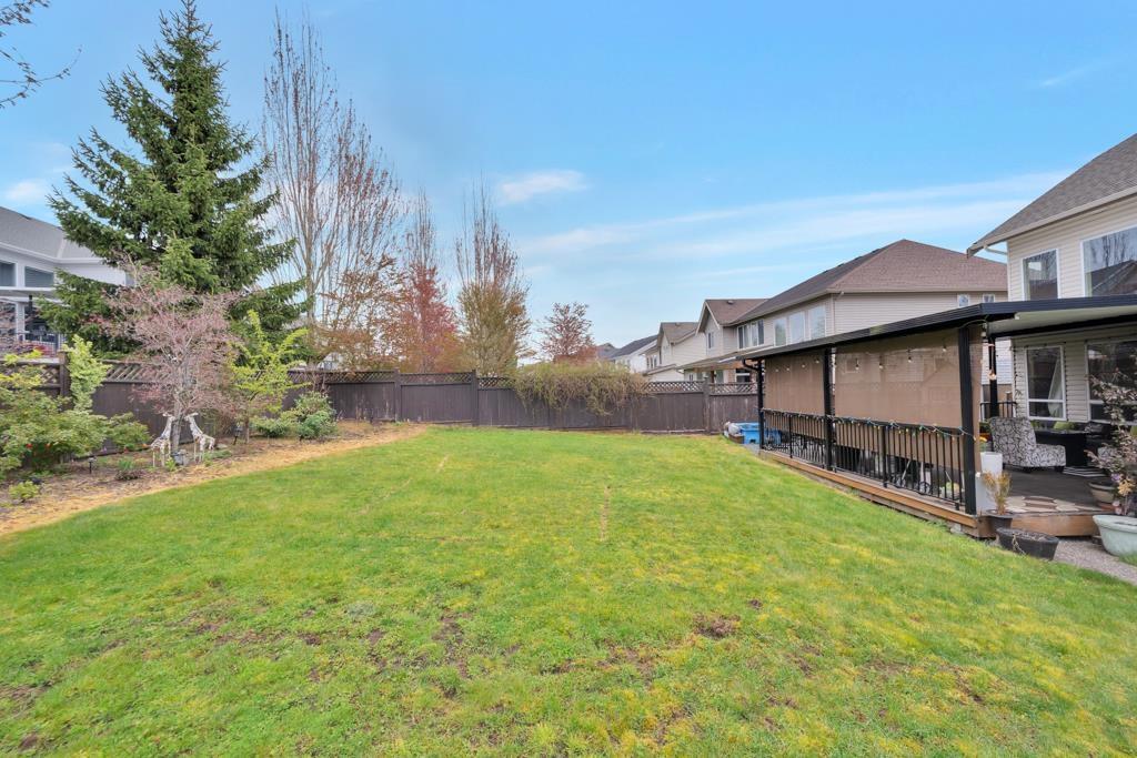 2057 Merlot Boulevard, Abbotsford, British Columbia  V4X 0A6 - Photo 38 - R3110518