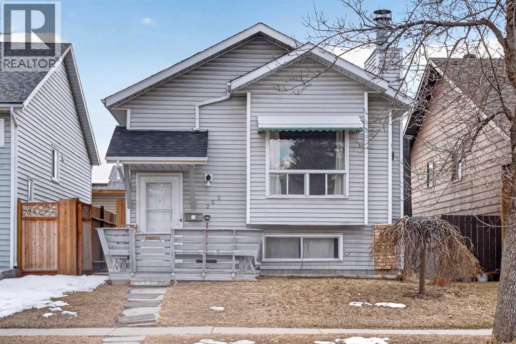 252 Erin Woods Drive SE, Calgary, Alberta  T2B 3B9 - Photo 27 - A2301111