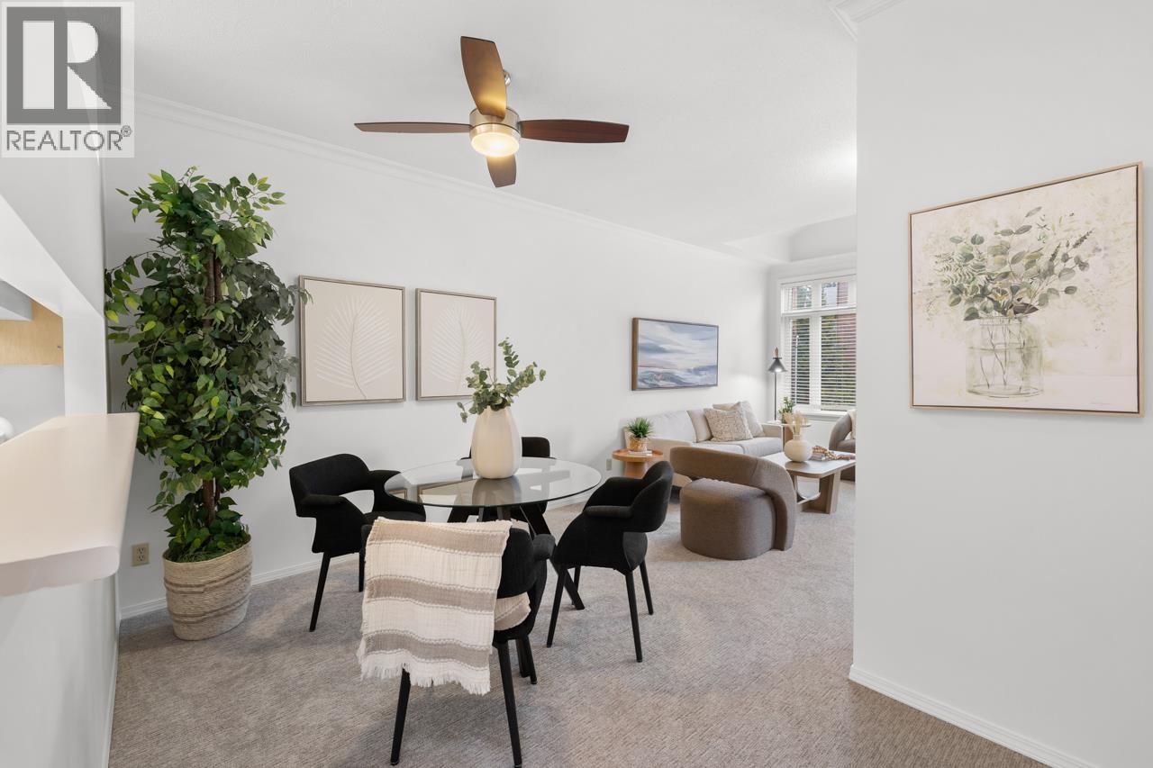 415 121 W 29th Street, North Vancouver, British Columbia V7N 4L9 - Photo 4 - R3111711