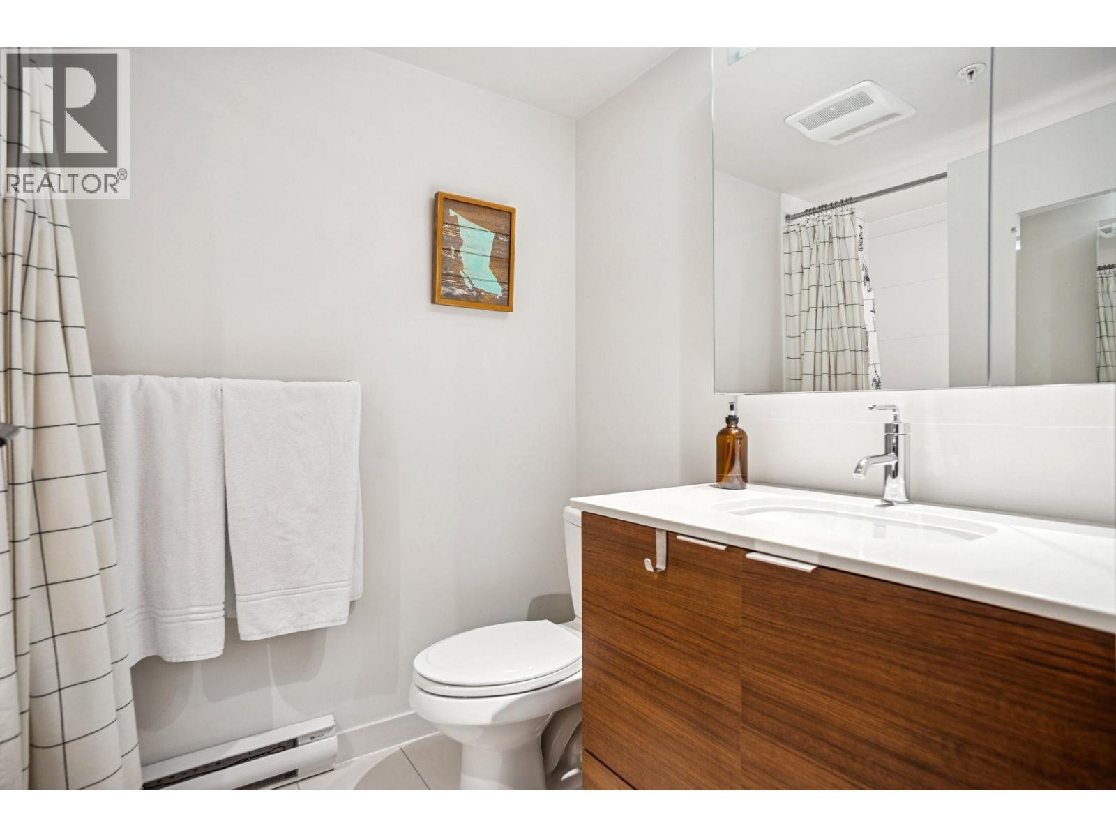 310 1673 Lloyd Avenue, North Vancouver, British Columbia  V7P 0A9 - Photo 11 - R3112029