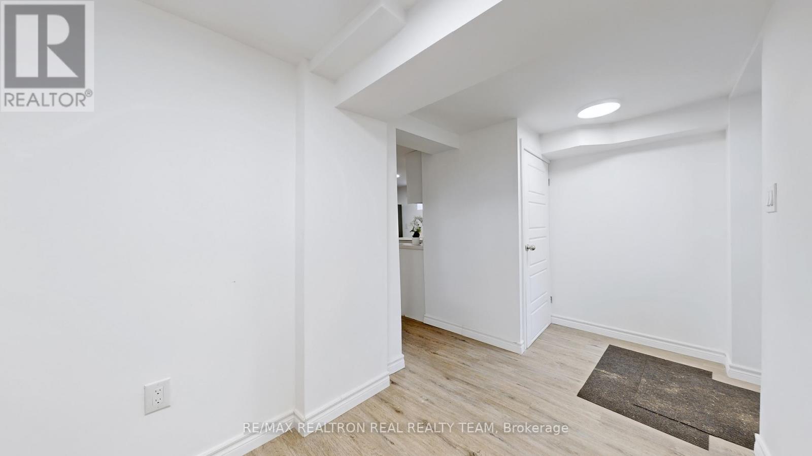 23 Marsh Road, Toronto, Ontario  M1K 1Y6 - Photo 22 - E13003778