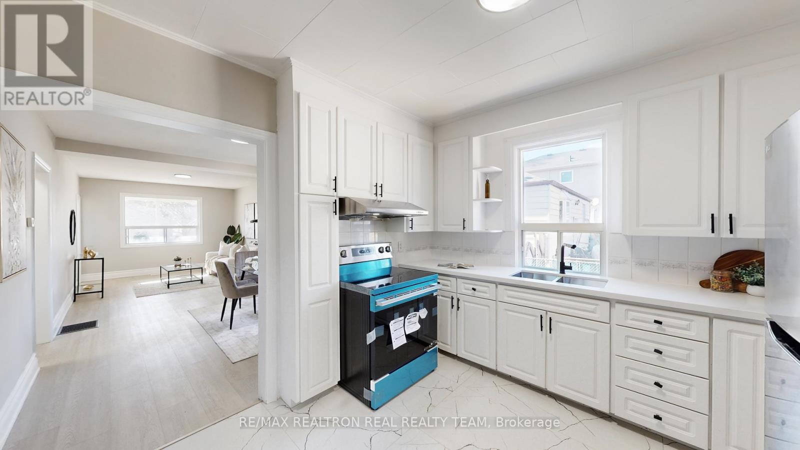 23 Marsh Road, Toronto, Ontario  M1K 1Y6 - Photo 12 - E13003778