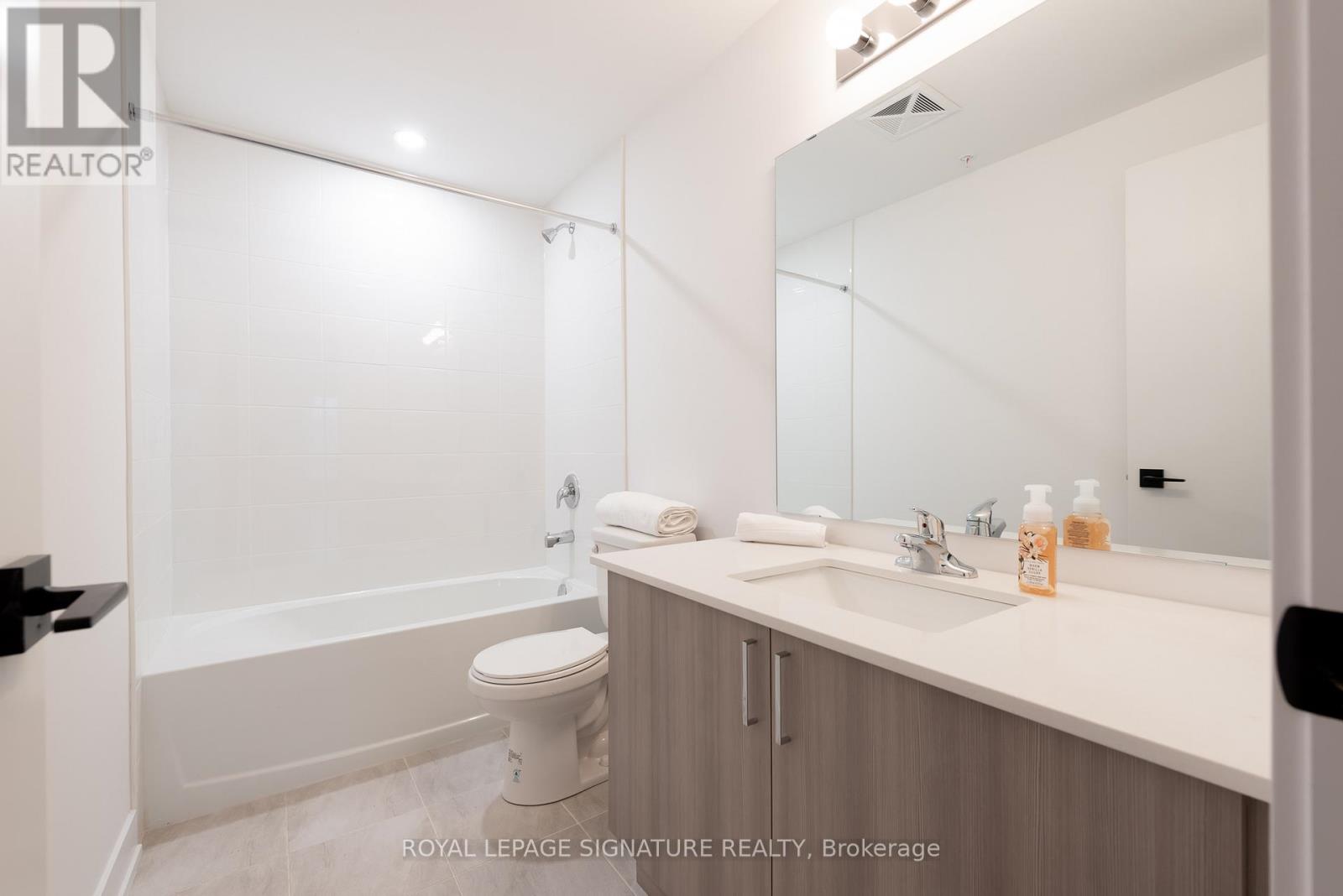 306 - 8 Culinary Lane, Barrie, Ontario  L9J 0T2 - Photo 13 - S13004498