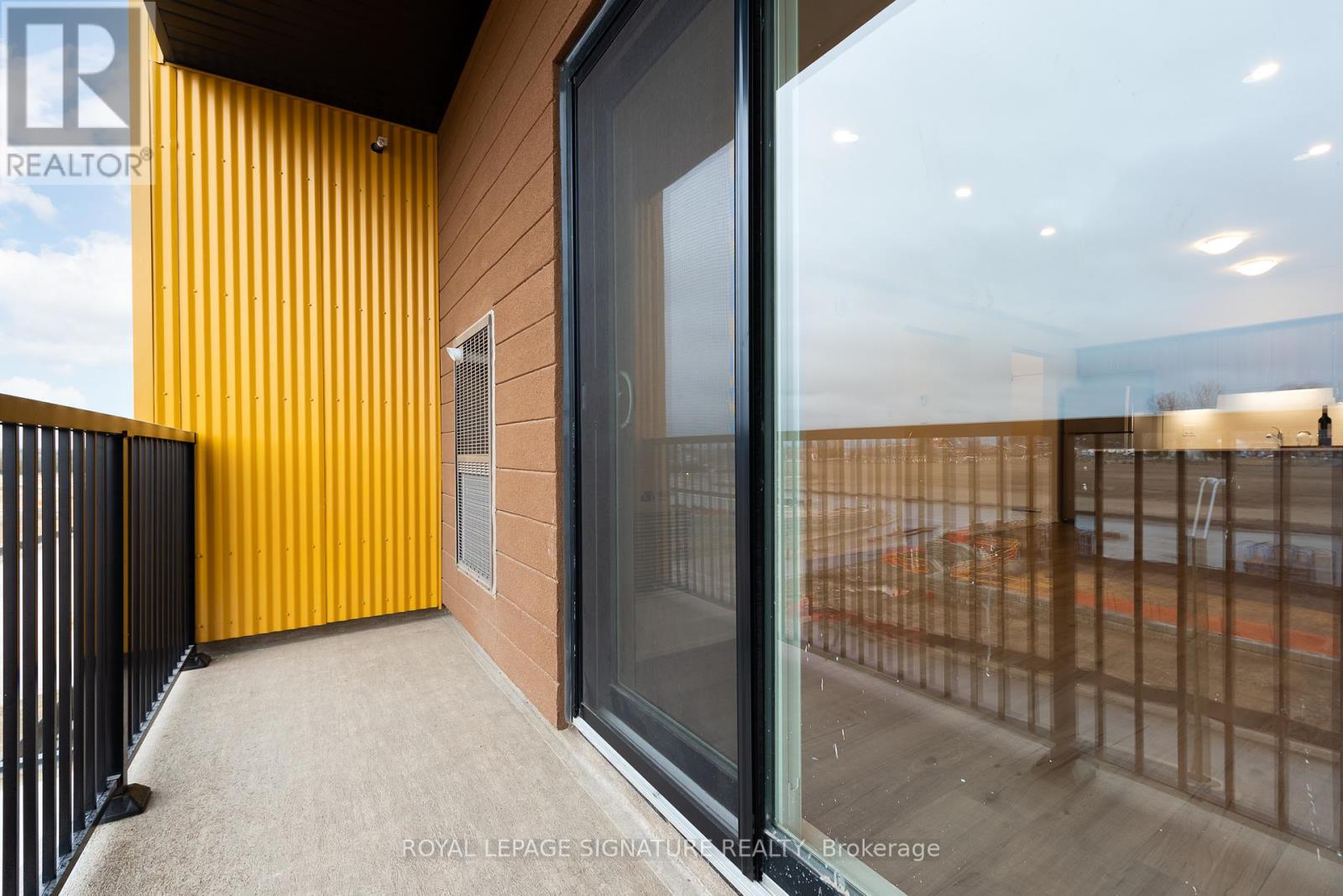 306 - 8 Culinary Lane, Barrie, Ontario  L9J 0T2 - Photo 25 - S13004498