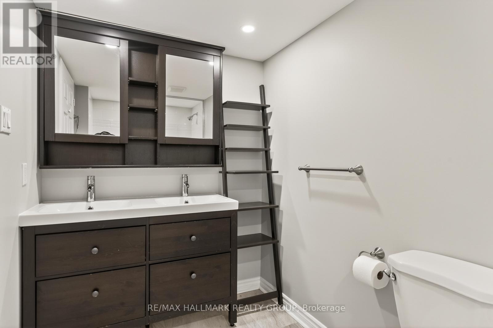 203 - 30 Charlevoix Street, Ottawa, Ontario  K1L 8K5 - Photo 28 - X12802658