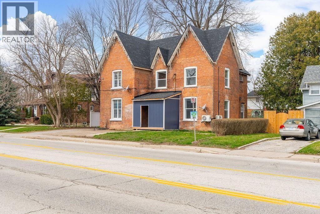 131 Margaret Avenue Unit# 5, Wallaceburg, Ontario  N8A 2A2 - Photo 2 - 26008275