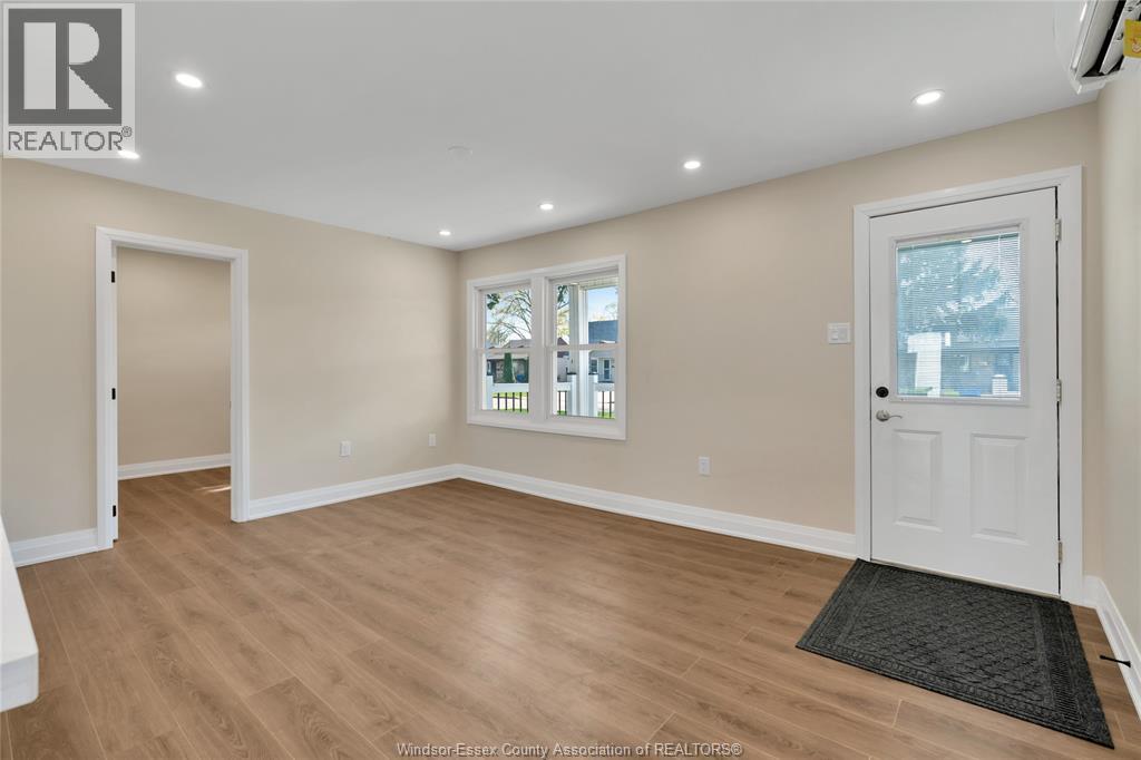 1164 Partington Avenue, Windsor, Ontario  N9B 2P4 - Photo 4 - 26008233