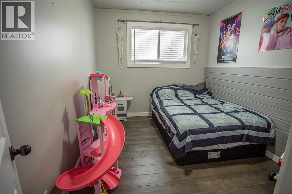 10011 100 Street, High Level, Alberta  T0H 1Z0 - Photo 12 - A2290231