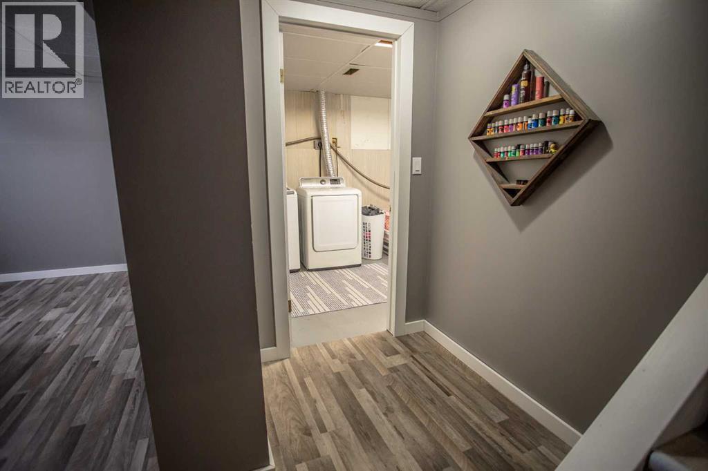 10011 100 Street, High Level, Alberta  T0H 1Z0 - Photo 19 - A2290231