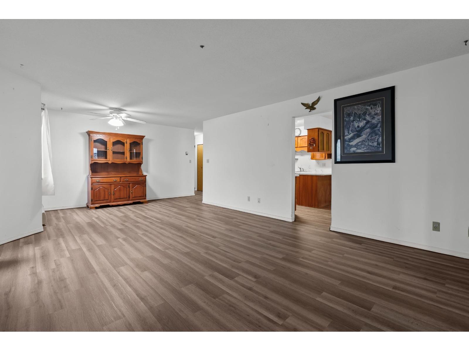 235 31955 Old Yale Road, Abbotsford, British Columbia  V2T 4N1 - Photo 7 - R3111545