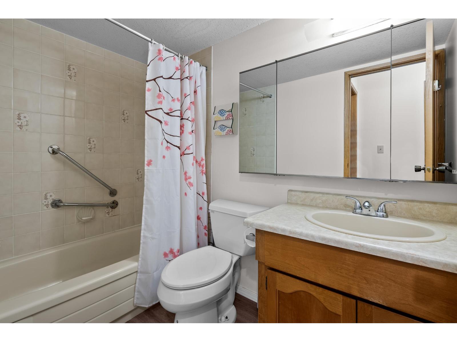 235 31955 Old Yale Road, Abbotsford, British Columbia  V2T 4N1 - Photo 13 - R3111545