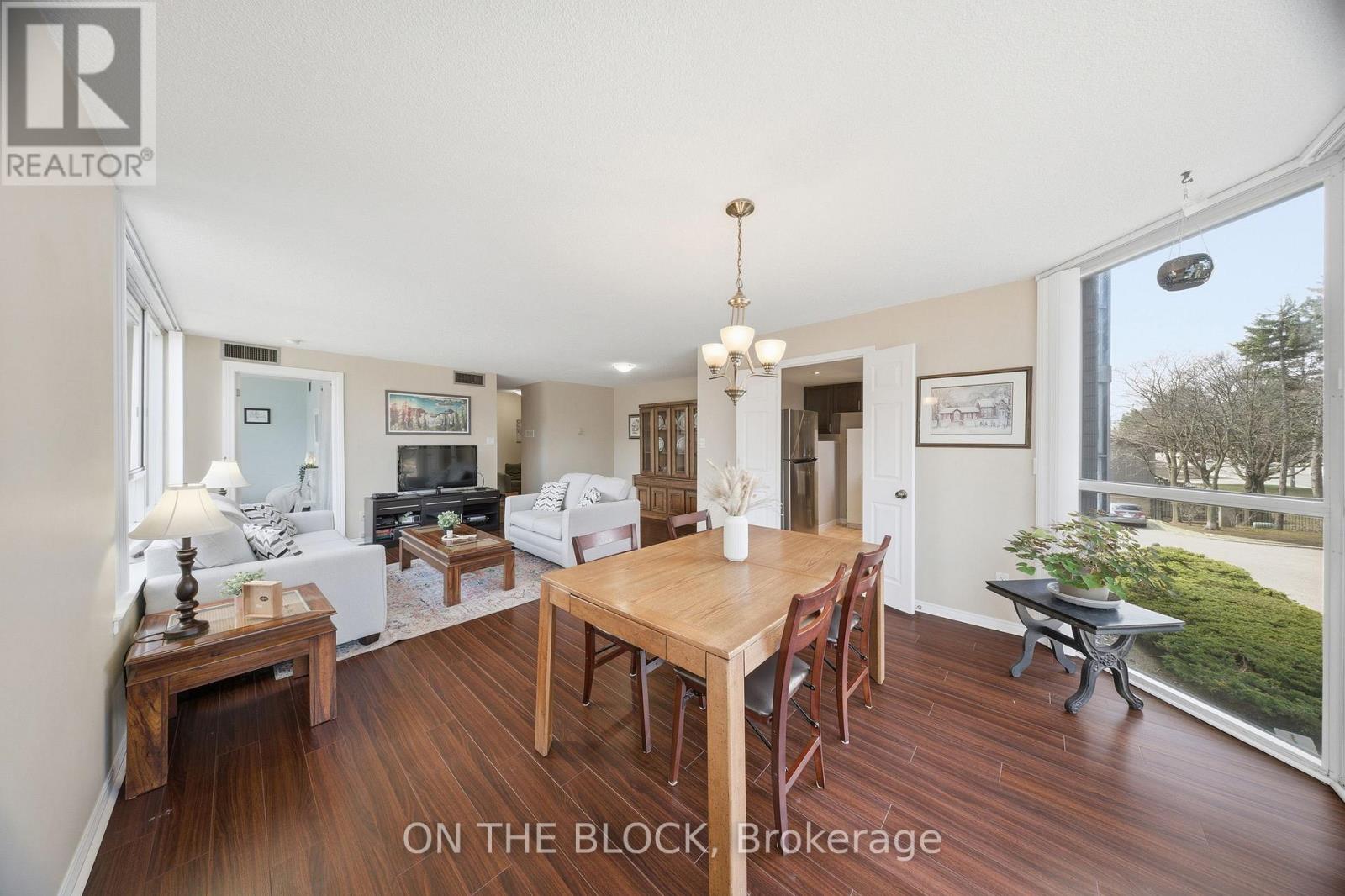 203 - 880 Dundas Street W, Mississauga, Ontario  L5C 4H3 - Photo 10 - W13004510