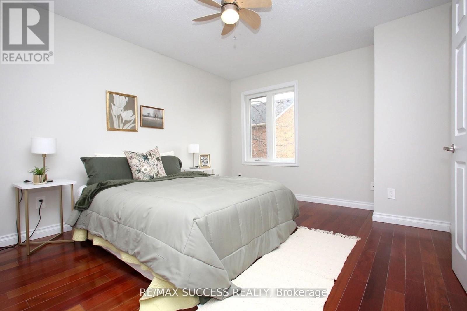 6643 Mockingbird Lane, Mississauga, Ontario  L5N 5K2 - Photo 26 - W13004518