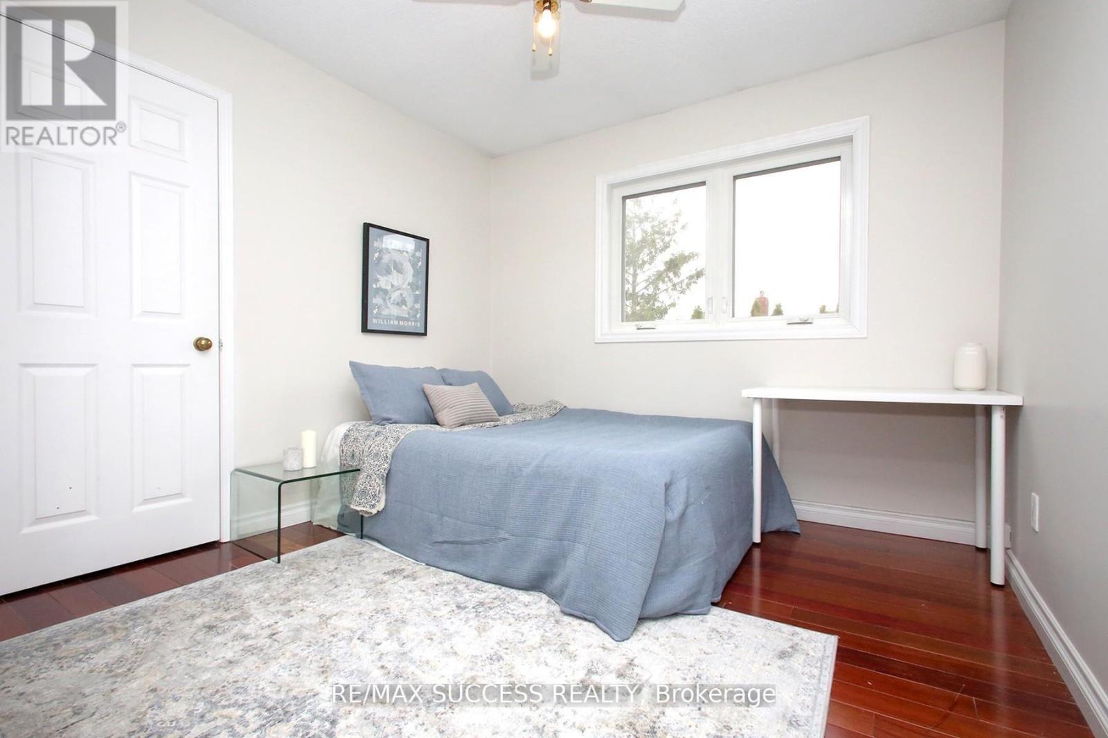 6643 Mockingbird Lane, Mississauga, Ontario  L5N 5K2 - Photo 27 - W13004518