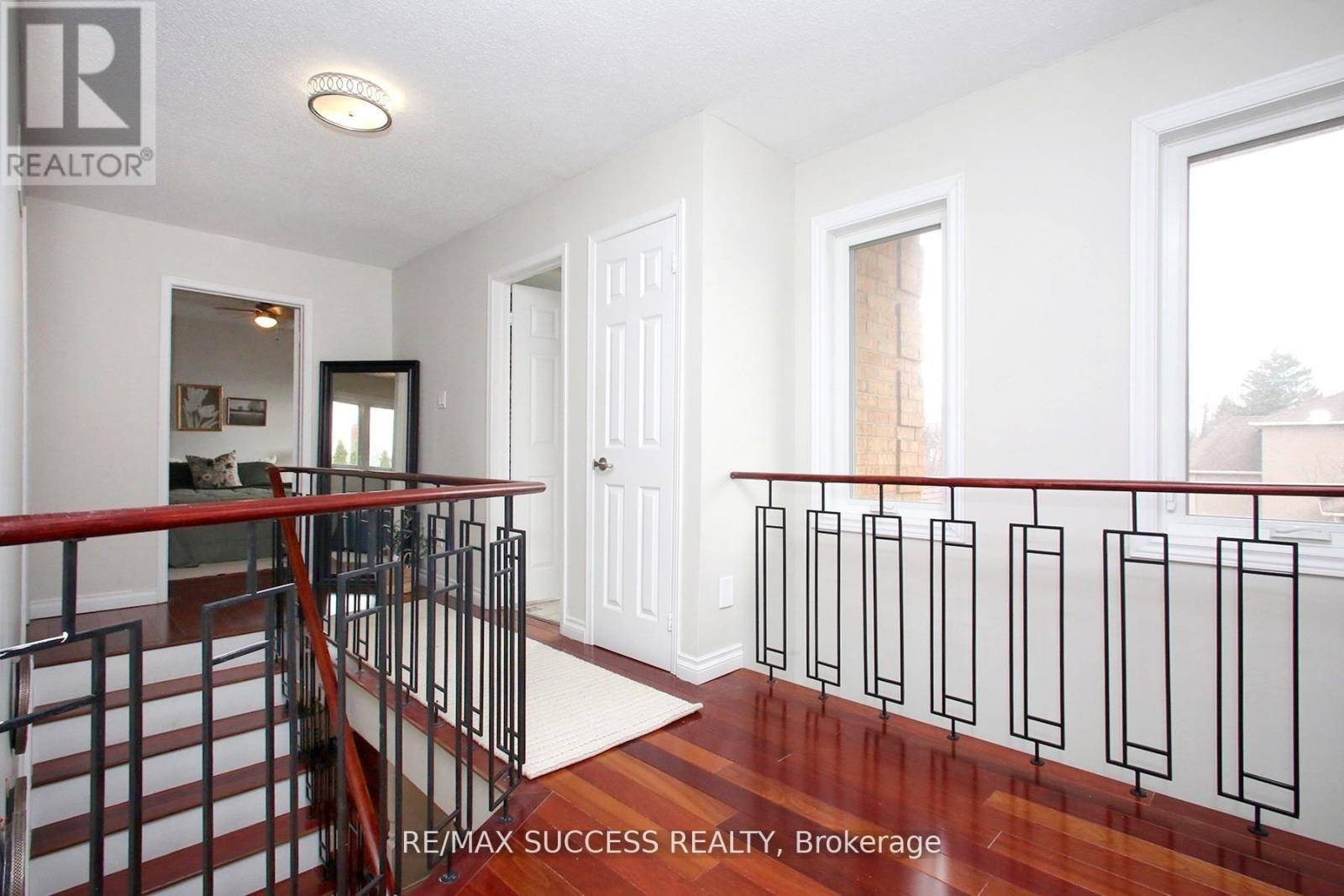 6643 Mockingbird Lane, Mississauga, Ontario  L5N 5K2 - Photo 30 - W13004518