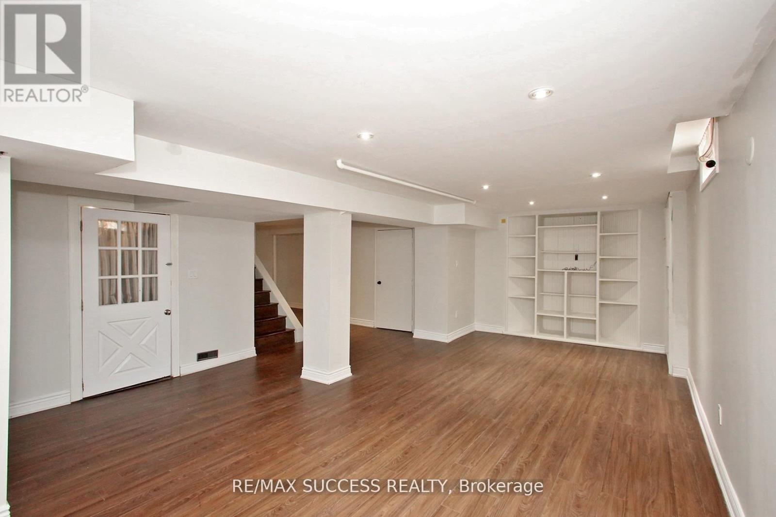 6643 Mockingbird Lane, Mississauga, Ontario  L5N 5K2 - Photo 34 - W13004518