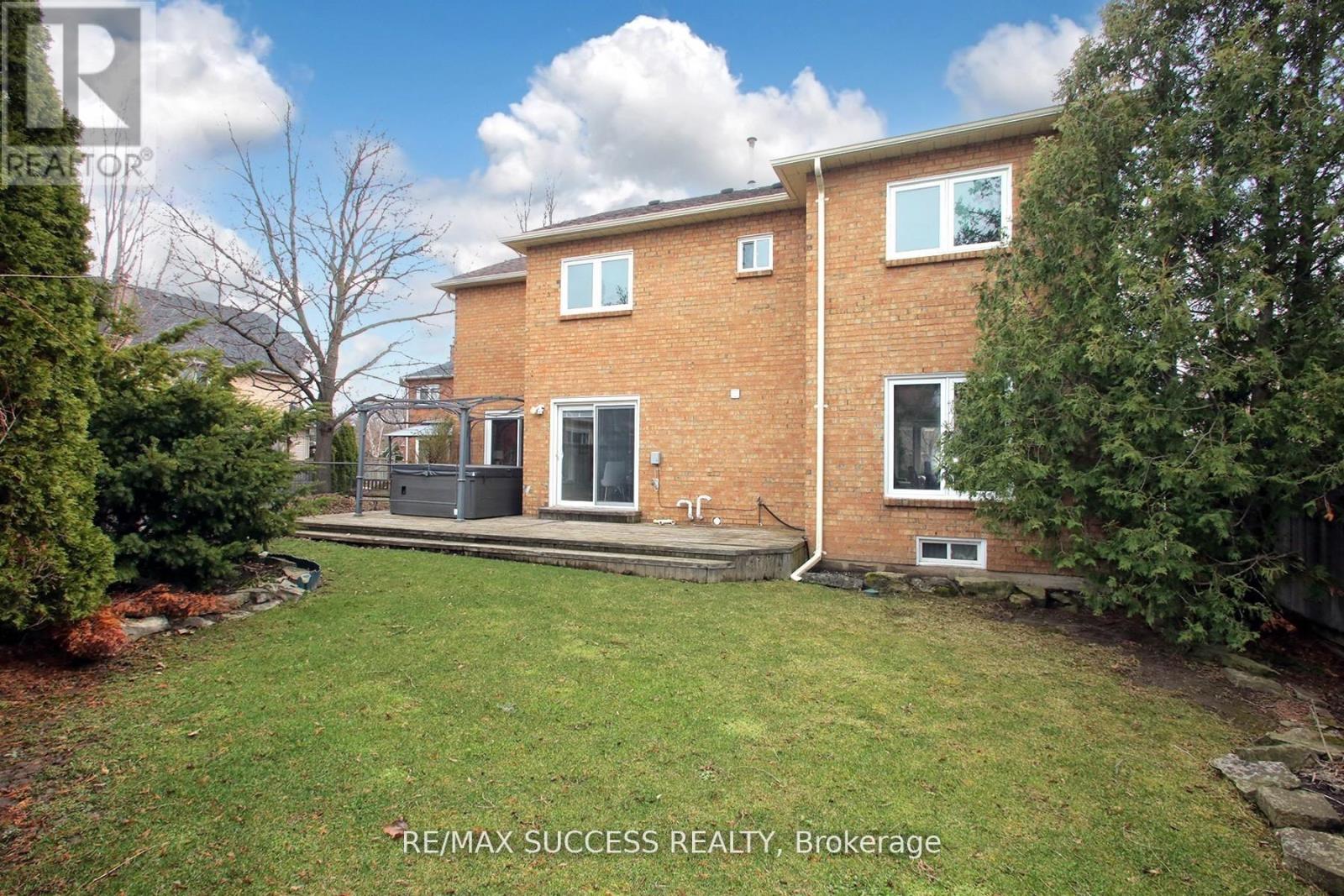 6643 Mockingbird Lane, Mississauga, Ontario  L5N 5K2 - Photo 40 - W13004518