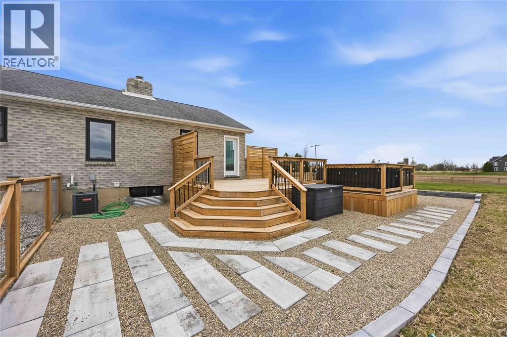 1600 Courtright Line, St Clair, Ontario  N0N 1B0 - Photo 8 - 26007421