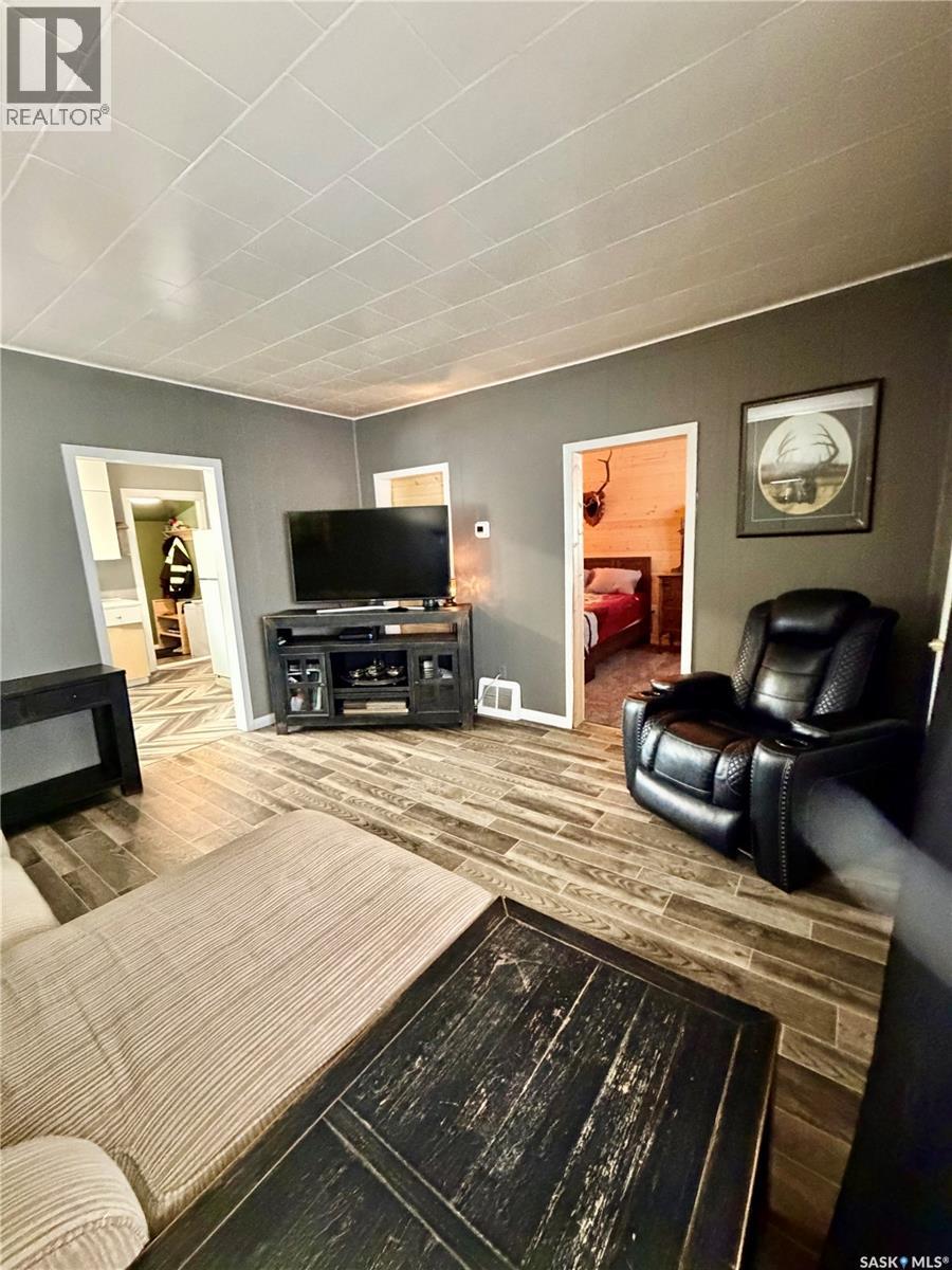 511 Albert Street, Hudson Bay, Saskatchewan  S0E 0Y0 - Photo 18 - SK033043