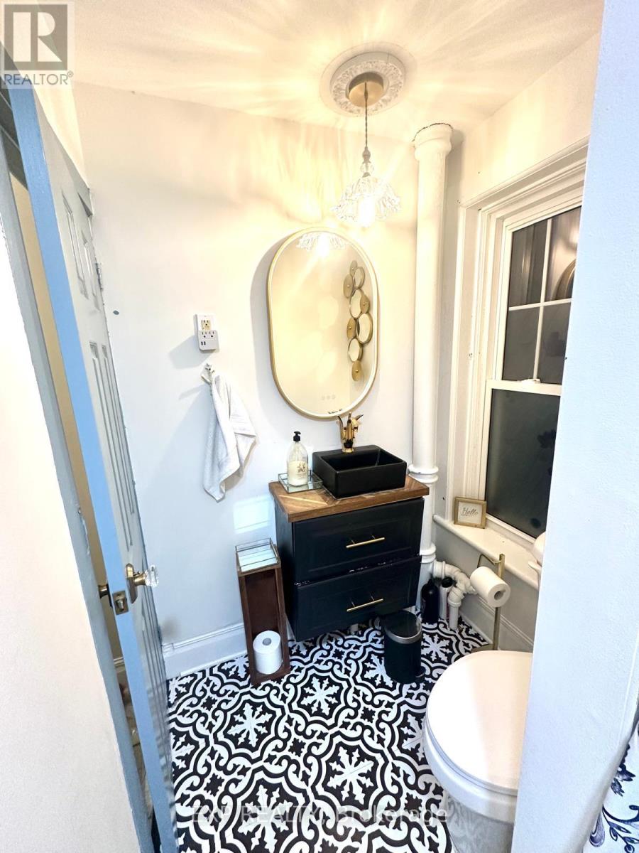 168 Hibernia Street, Cobourg, Ontario  K9A 3J8 - Photo 12 - X13004478