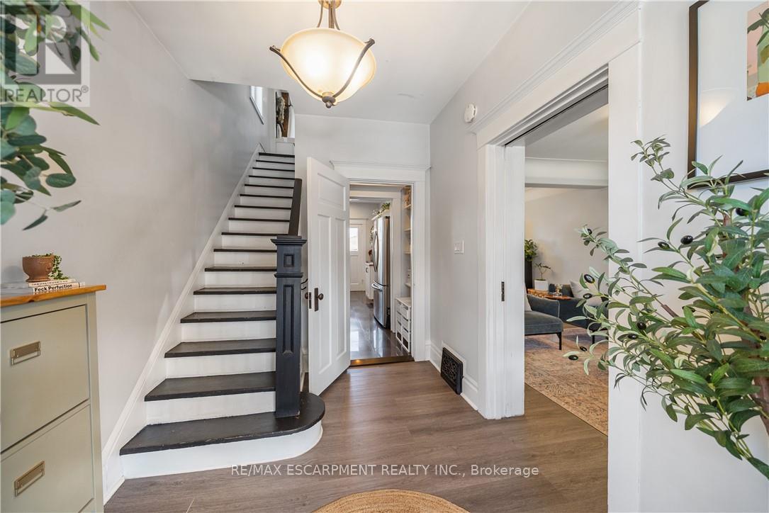 30 Lottridge Street, Hamilton, Ontario  L8L 6T5 - Photo 6 - X13004488