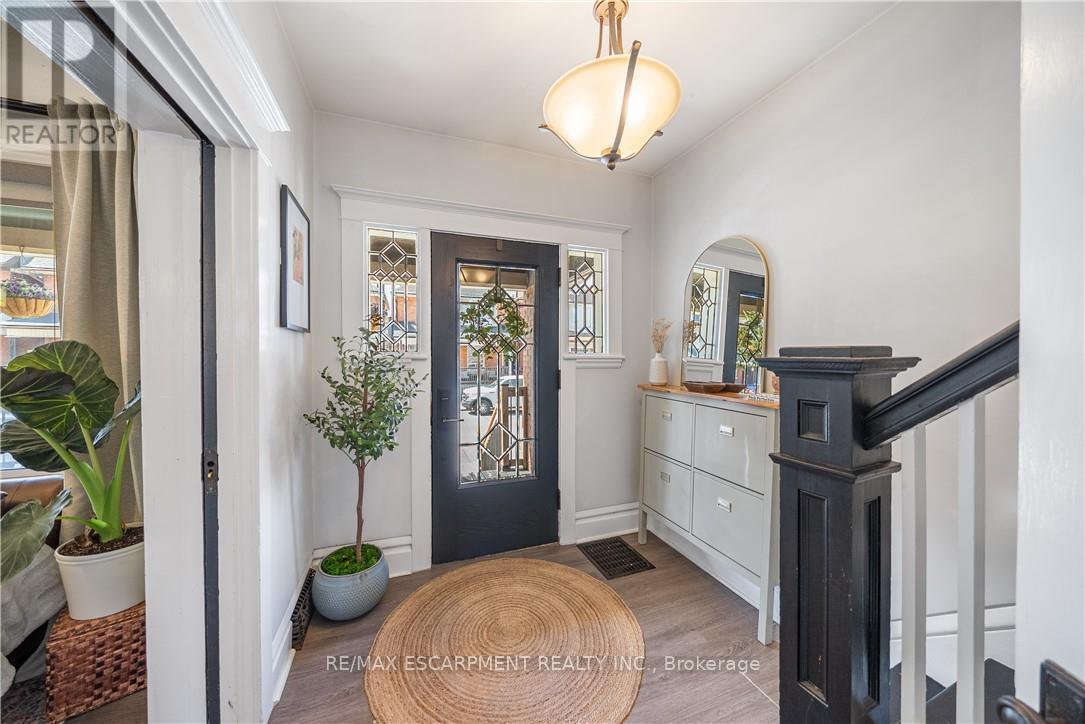 30 Lottridge Street, Hamilton, Ontario  L8L 6T5 - Photo 7 - X13004488