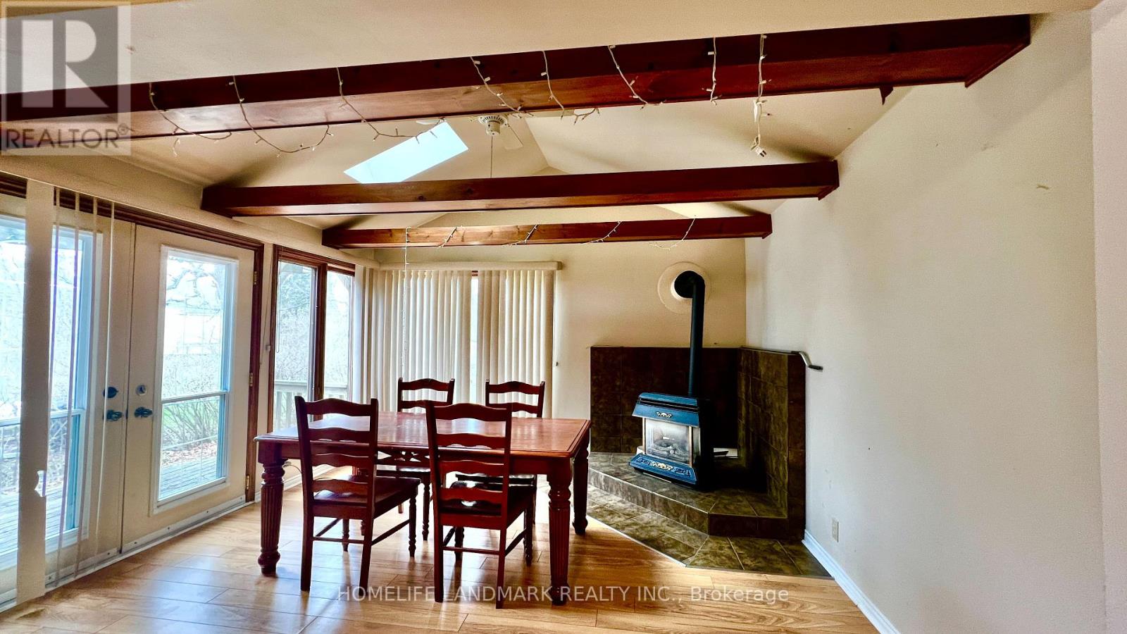 84 Binkley Crescent, Hamilton, Ontario  L8S 3L1 - Photo 2 - X13004516