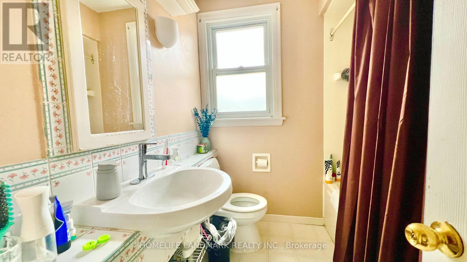 84 Binkley Crescent, Hamilton, Ontario  L8S 3L1 - Photo 5 - X13004516