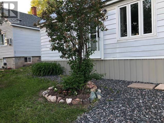 72 Elliott Rd, Sault Ste. Marie, Ontario  P6C 2Z4 - Photo 2 - SM260660