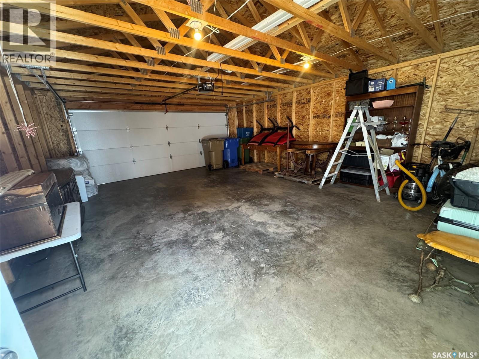 3027 Robinson Street, Regina, Saskatchewan  S4S 1V3 - Photo 16 - SK032326