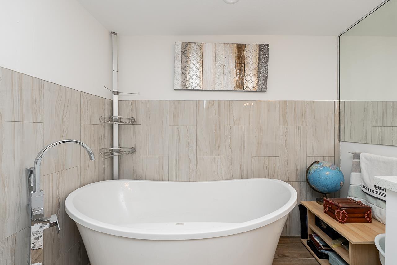 104 1441 Blackwood Street, White Rock, British Columbia  V4B 3V6 - Photo 12 - R3112172