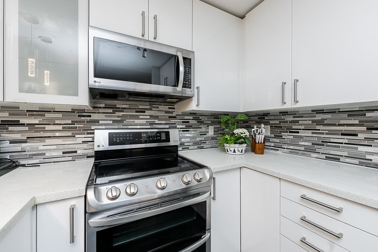 104 1441 Blackwood Street, White Rock, British Columbia  V4B 3V6 - Photo 7 - R3112172