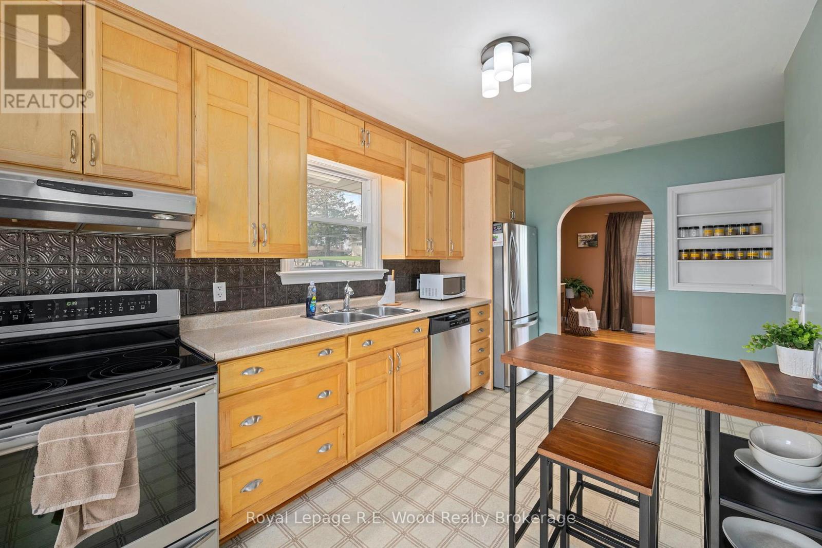 526 Huron Street, Woodstock, Ontario  N4S 7A7 - Photo 8 - X13004524