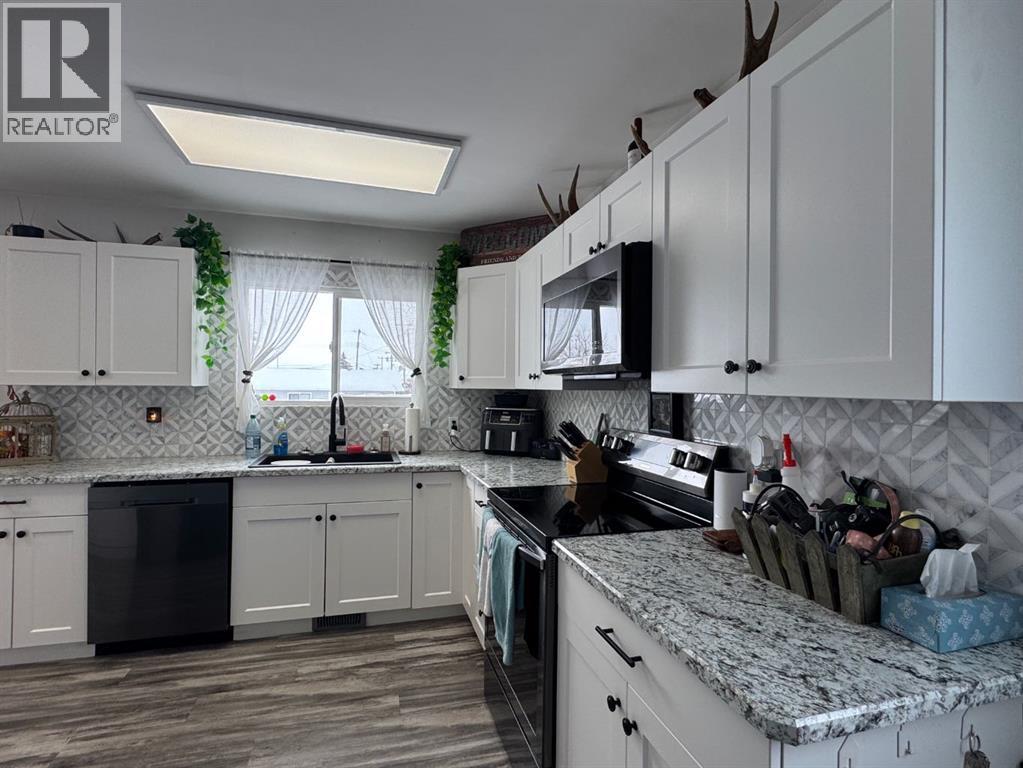 10916 105 Avenue, Fairview, Alberta  T0H 1L0 - Photo 4 - A2289858