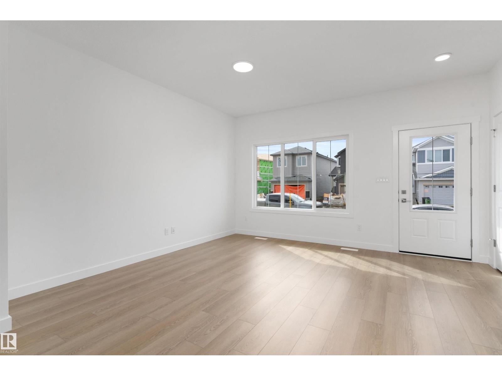 1048 14 Av Nw, Edmonton, Alberta  T6T 2W7 - Photo 16 - E4473719