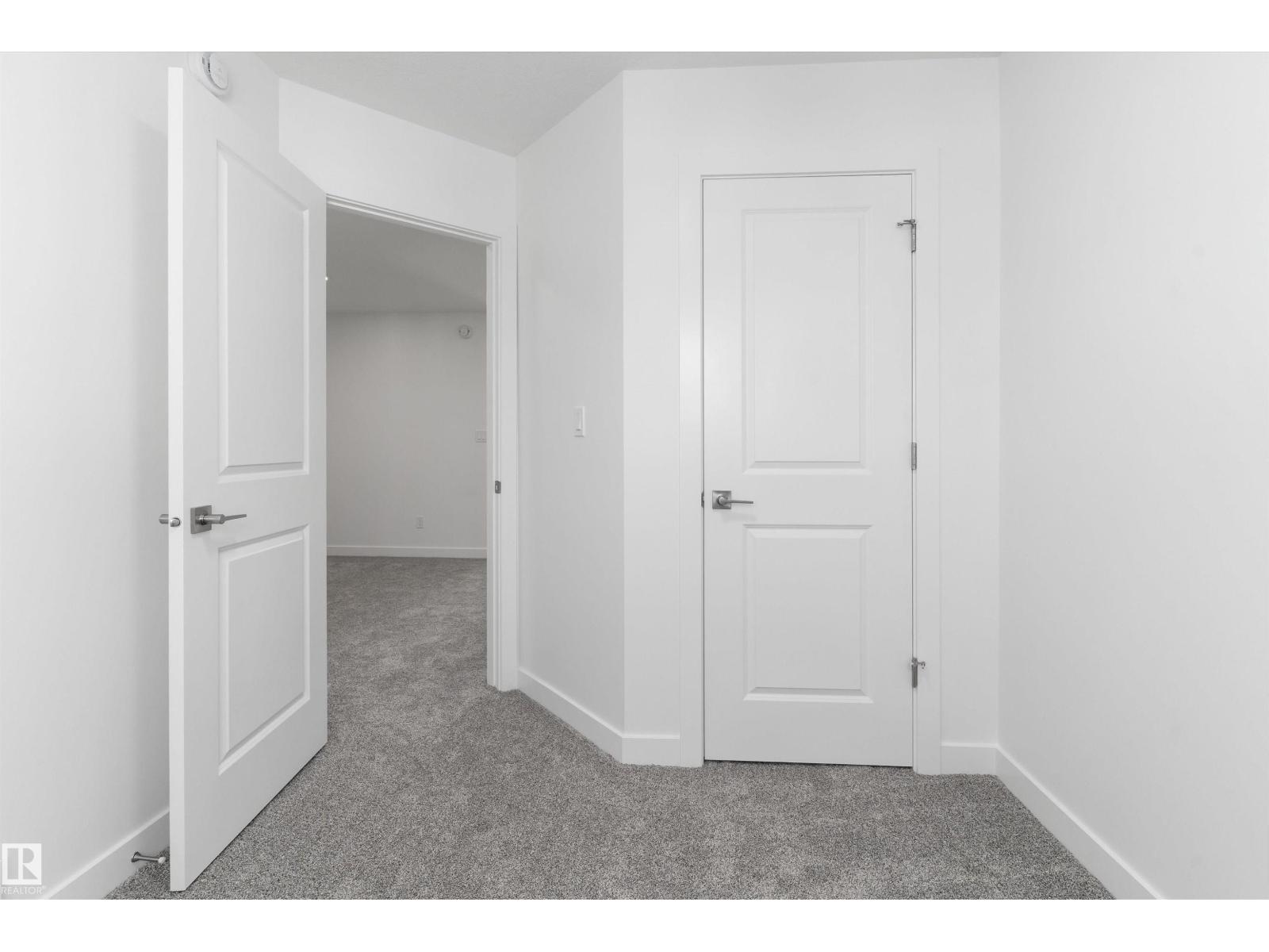 1048 14 Av Nw, Edmonton, Alberta  T6T 2W7 - Photo 25 - E4473719