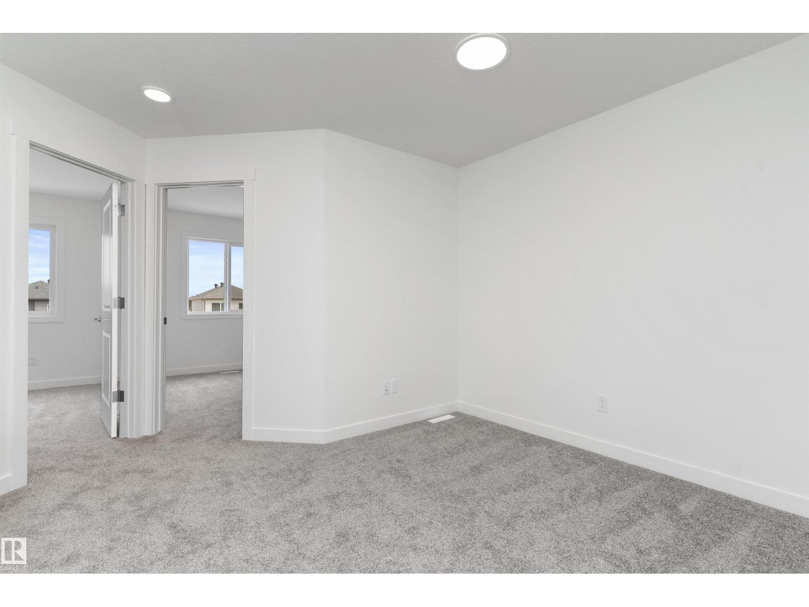 1048 14 Av Nw, Edmonton, Alberta  T6T 2W7 - Photo 28 - E4473719