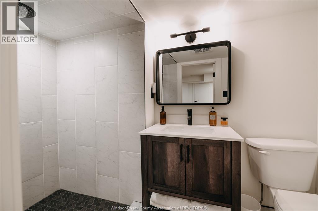 381 Moy Avenue, Windsor, Ontario  N9A 2N1 - Photo 34 - 26008230