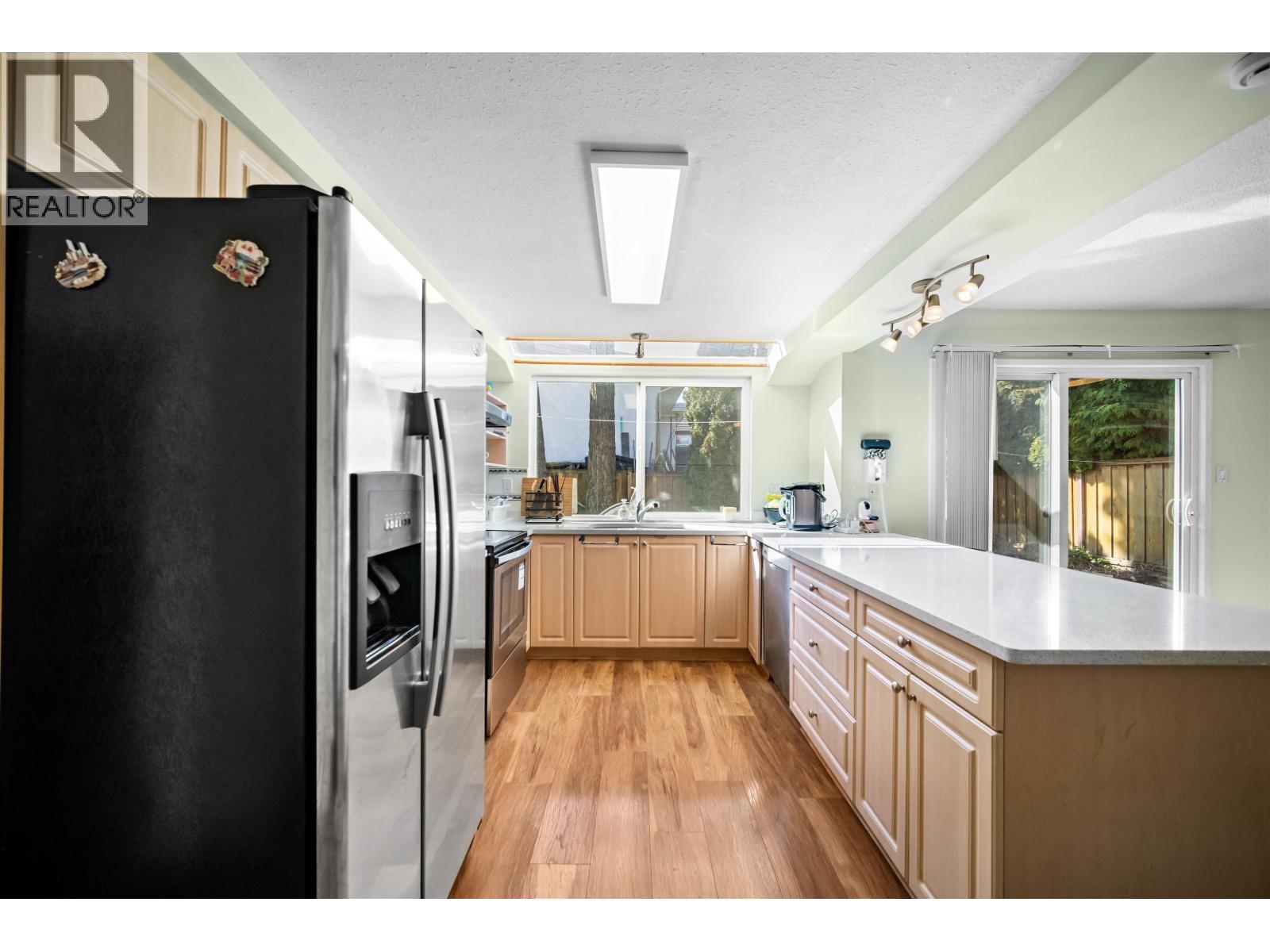 4340 Tiffin Crescent, Richmond, British Columbia  V7C 4X8 - Photo 12 - R3109811