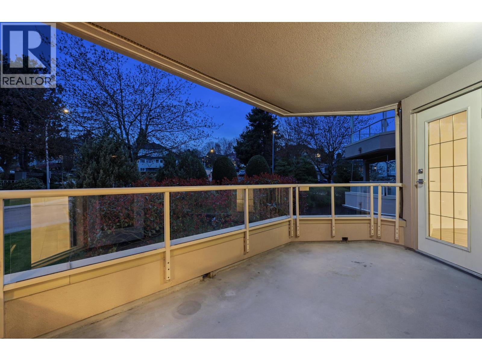 508 78 Richmond Street, New Westminster, British Columbia  V3L 5T2 - Photo 2 - R3112094