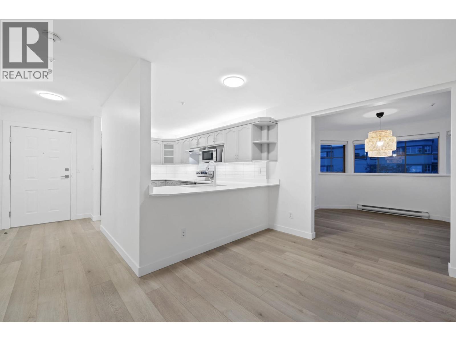 508 78 Richmond Street, New Westminster, British Columbia  V3L 5T2 - Photo 3 - R3112094