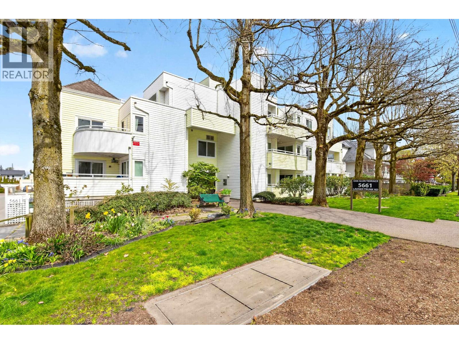 19 5661 LADNER TRUNK ROAD, Delta, British Columbia